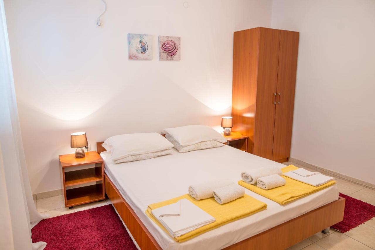 Apartman Zenta Petrovac Eksteriør billede